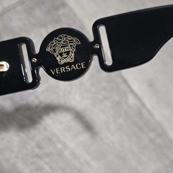 Versace X Kith Black and Gold Sunglasses Unisex main image 5
